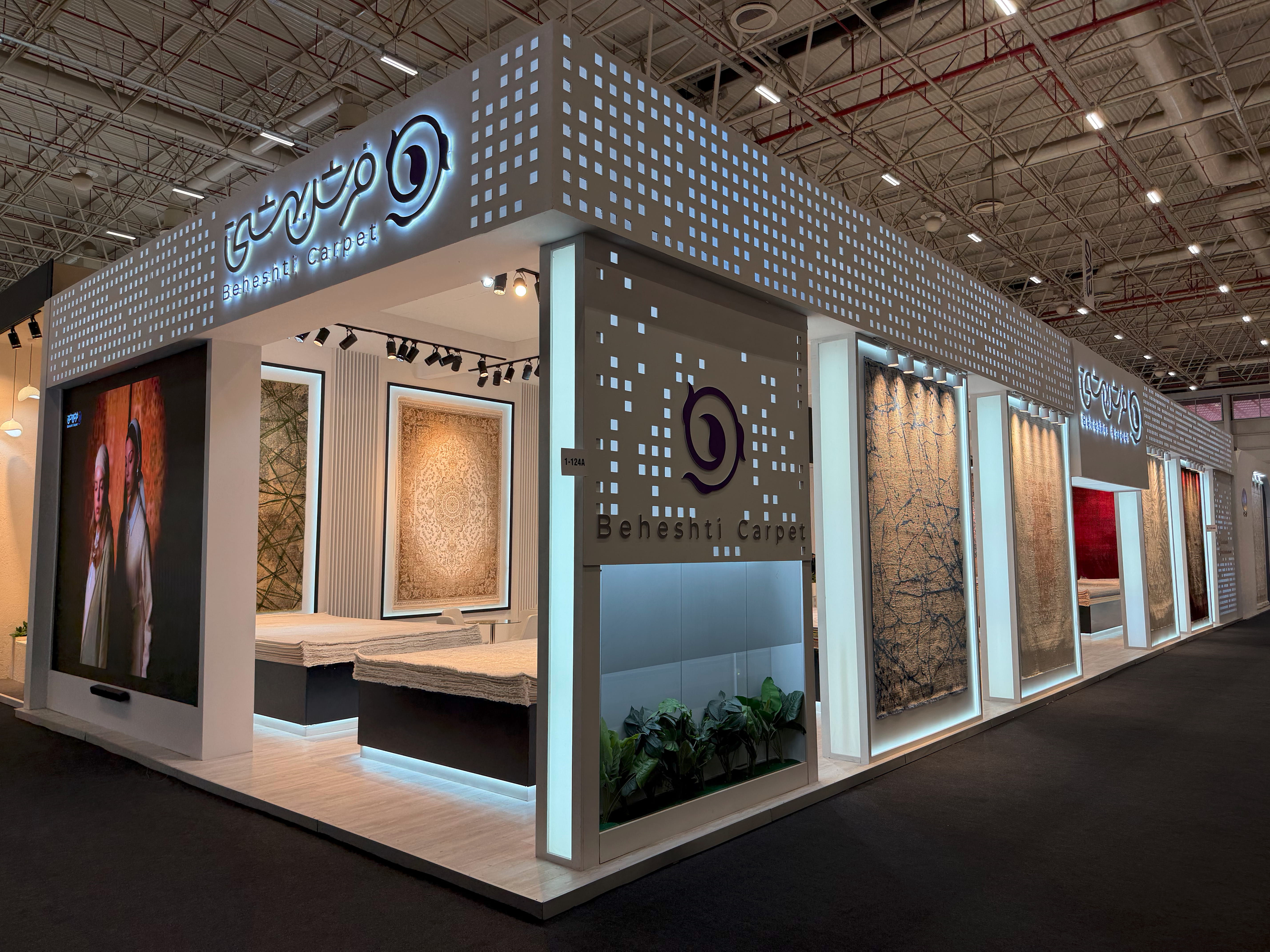 Luxury Pavilion